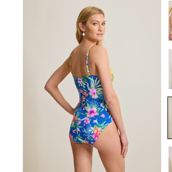 NWT Tommy Bahama Isola Vita Twist-Front One-Piece Swimsuit - Picture 3 of 4